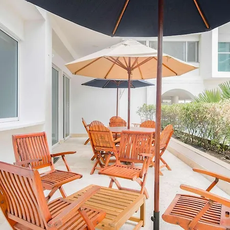 Deluxe 2br With Terrace In Morros